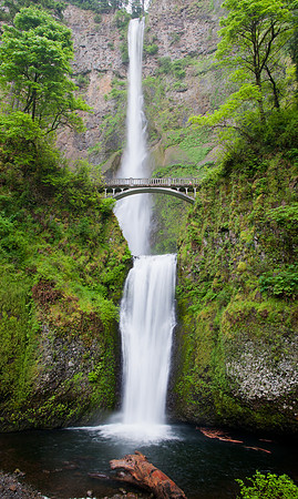 Multnomah Falls, Columbia River Gorge, Oregon